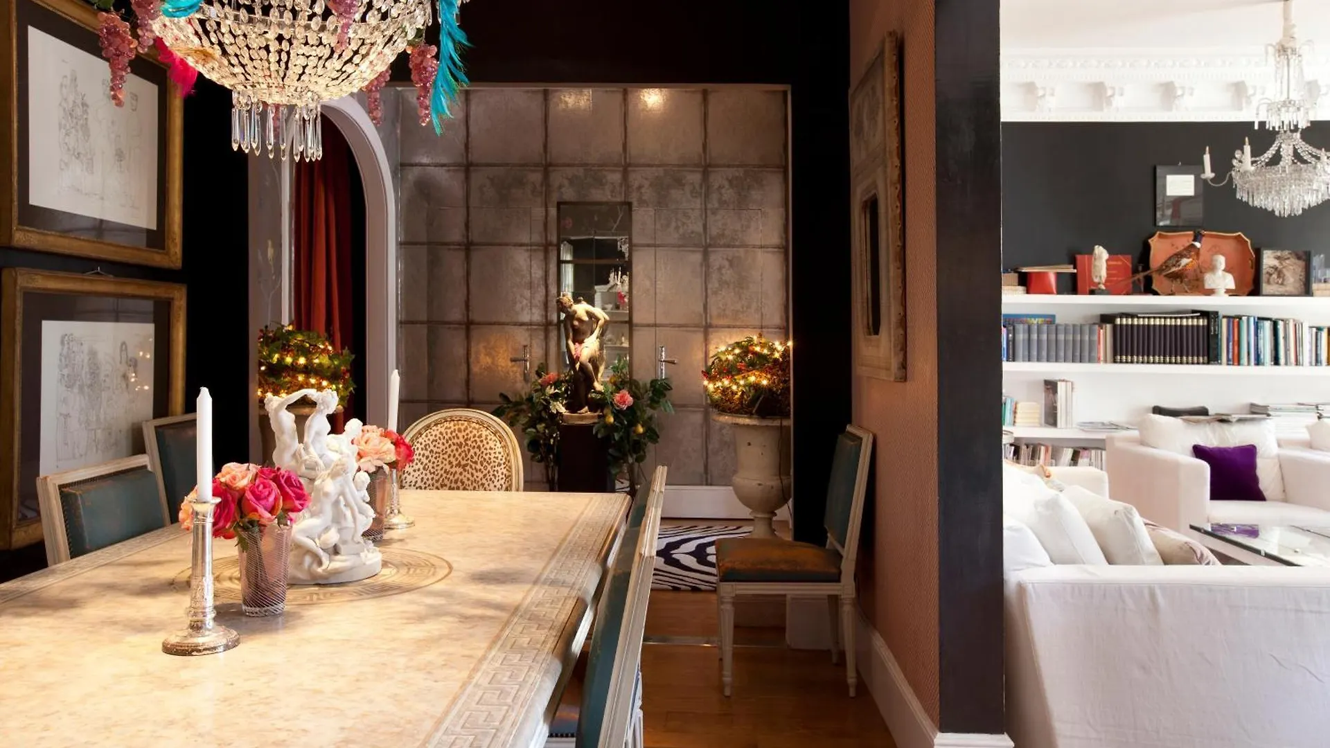 Luxury Palacete Barcelona Apartment