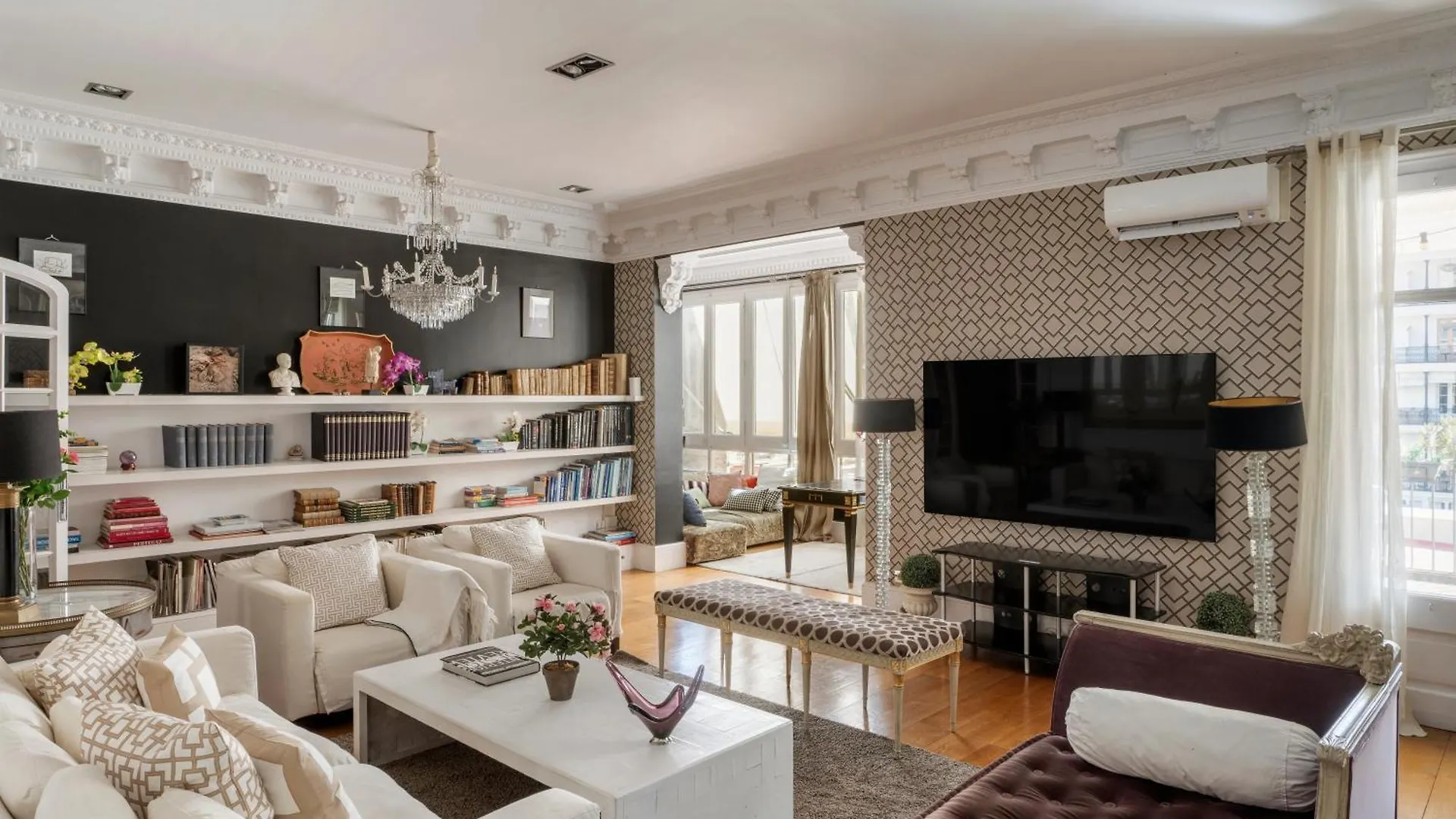 Luxury Palacete Barcelona 0*,  Spain